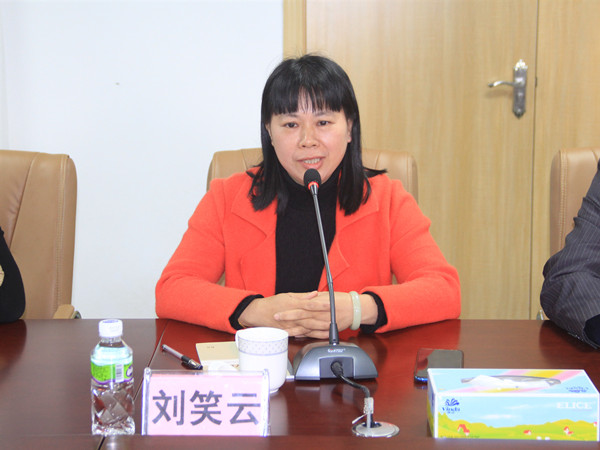 2.恩平市衛(wèi)生健康局班子領導劉笑云講話_副本.jpg