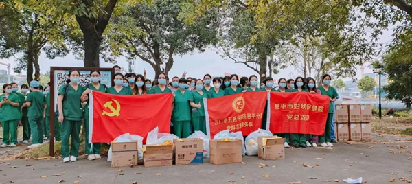 7.恩平醫(yī)護人員到達新會區(qū)集結_副本.jpg